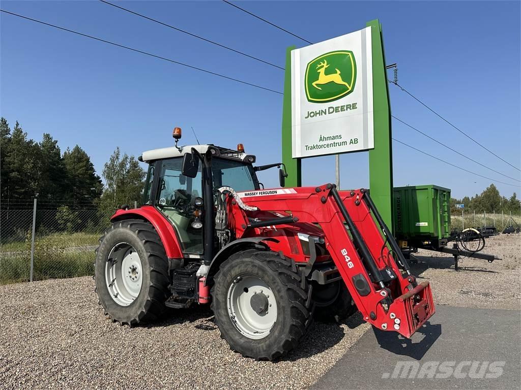 Massey Ferguson 5712 Traktoren