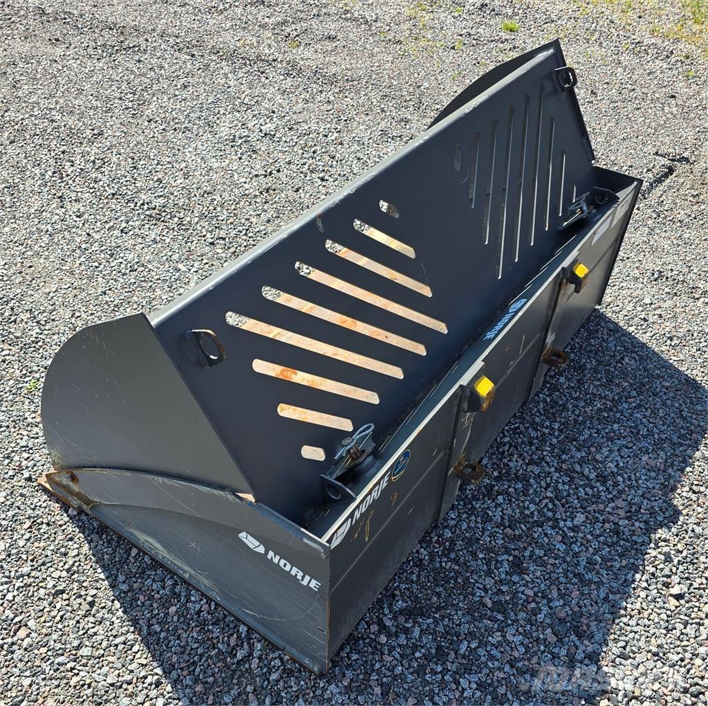 Norje PS140 + förhöjning Kompaktlader