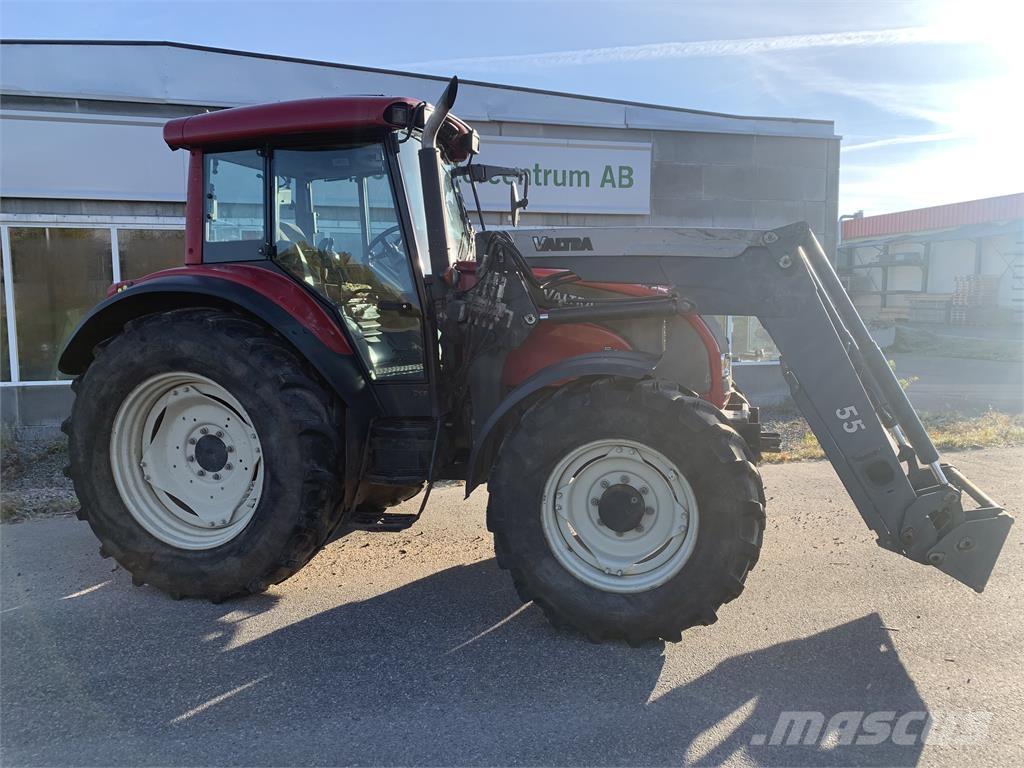 Valtra C130 Traktoren