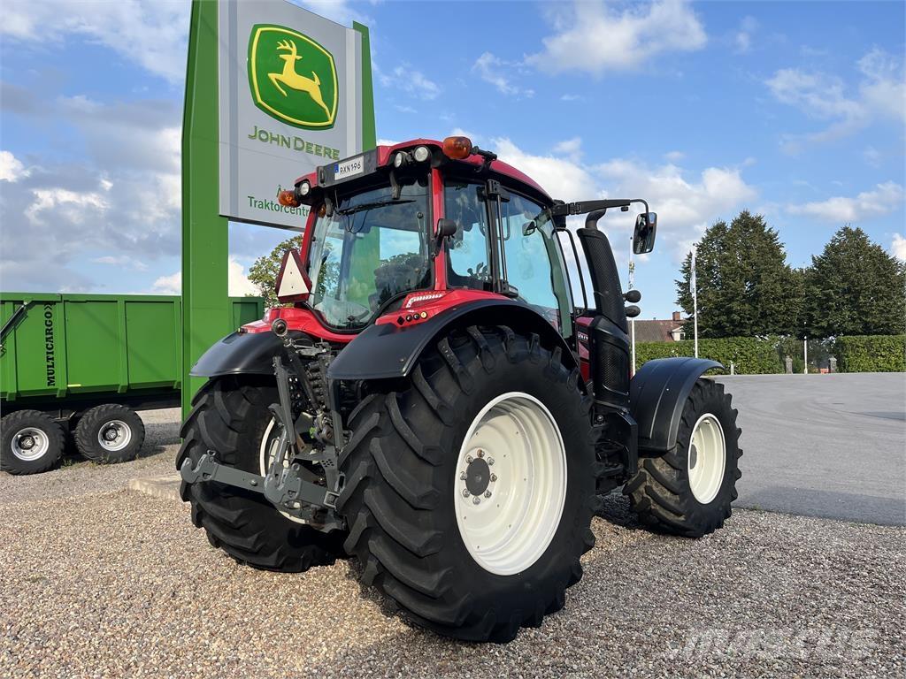 Valtra N174 Traktoren