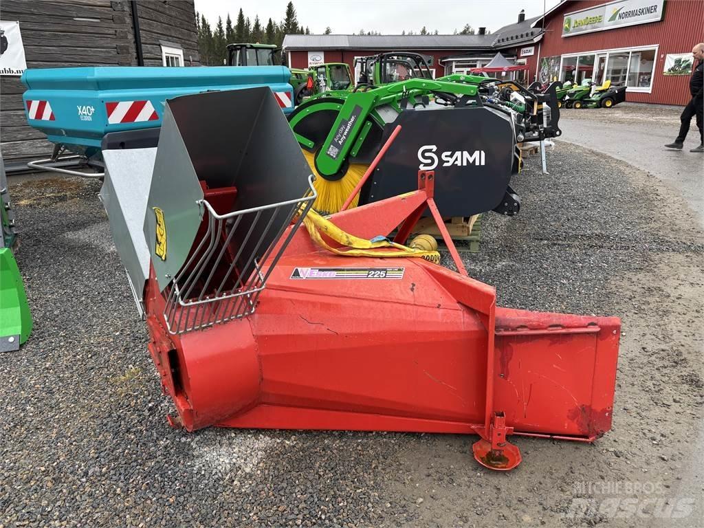  Vesko 225 Snöslunga Sonstige Schneeräumgeräte