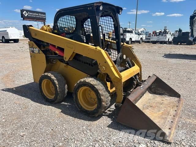 CAT 232D Reifen