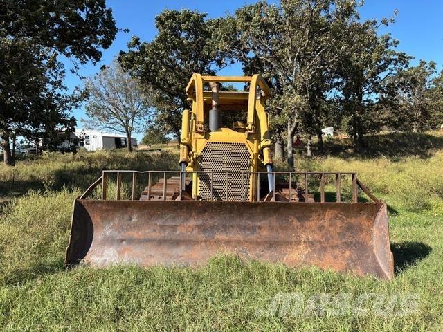 CAT D6D Bulldozer