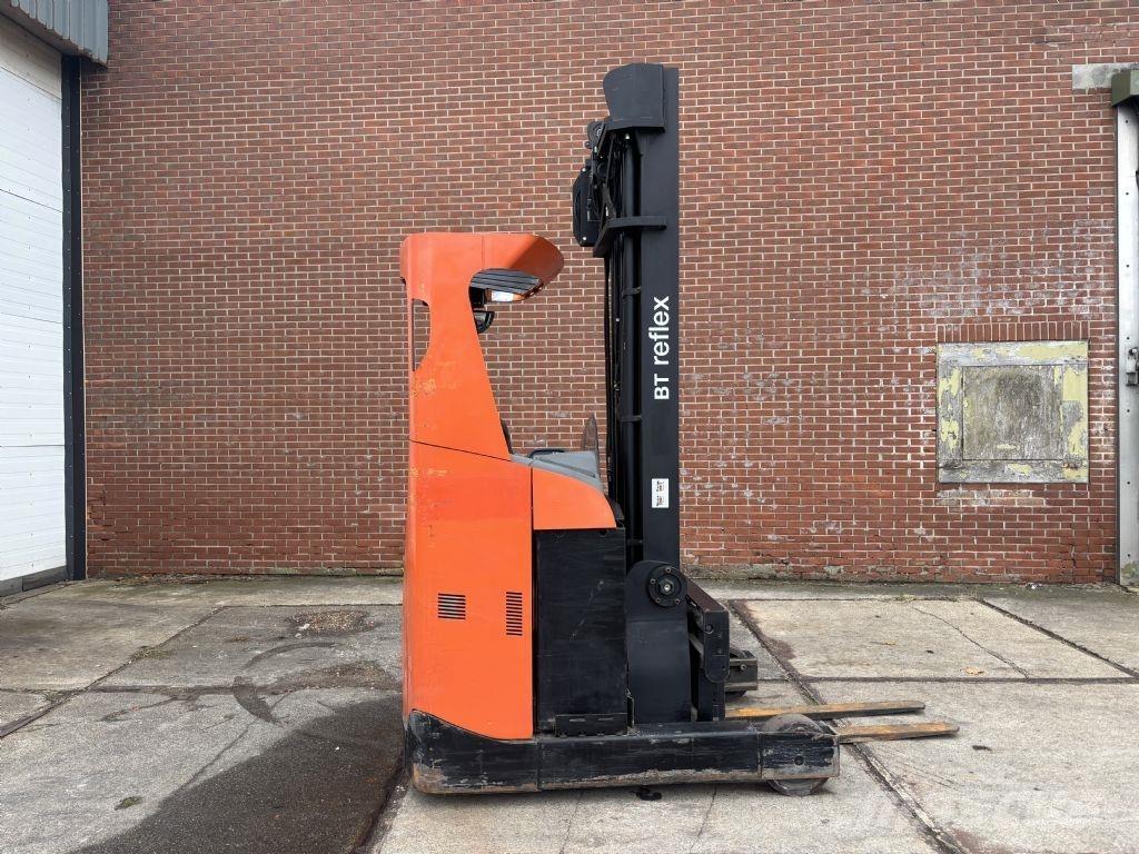 BT RRE 160 Schubmaststapler