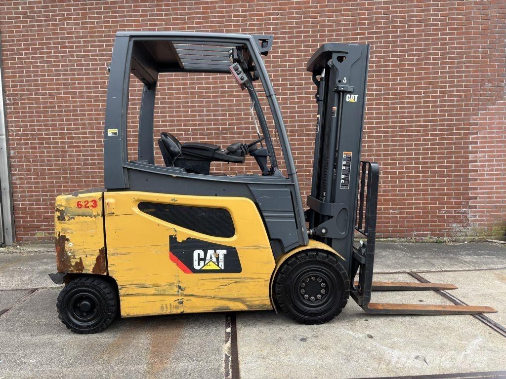 CAT 2EP5000 Elektro Stapler