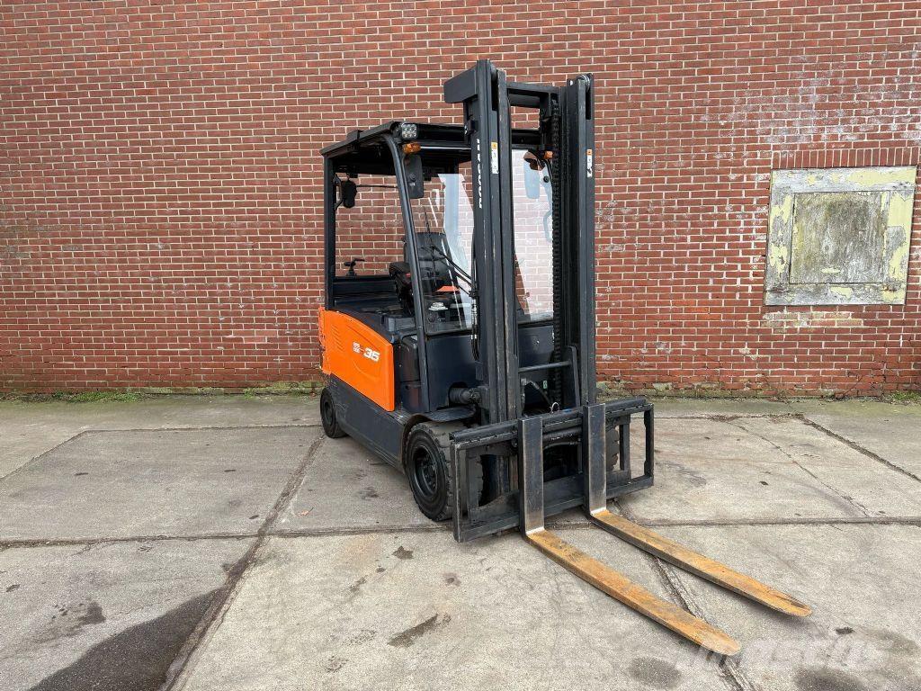 Doosan B35X-7 Elektro Stapler