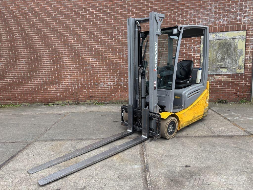 Jungheinrich EFG 216k Elektro Stapler