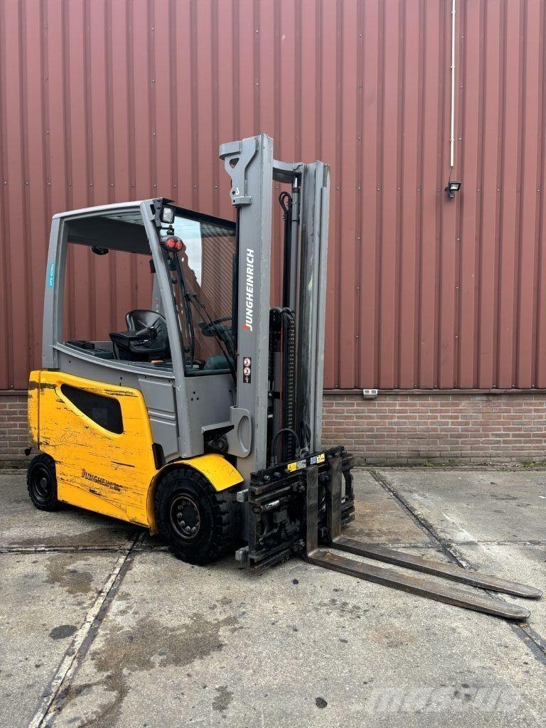 Jungheinrich EFG 425ks Elektro Stapler