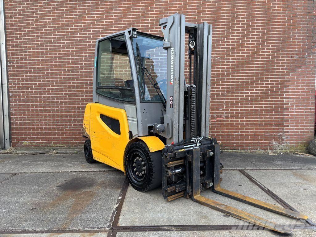 Jungheinrich EFG535K Elektro Stapler
