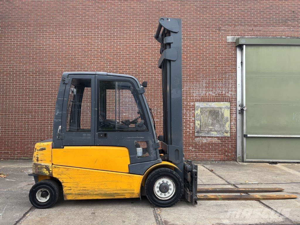 Jungheinrich EFG545 Elektro Stapler