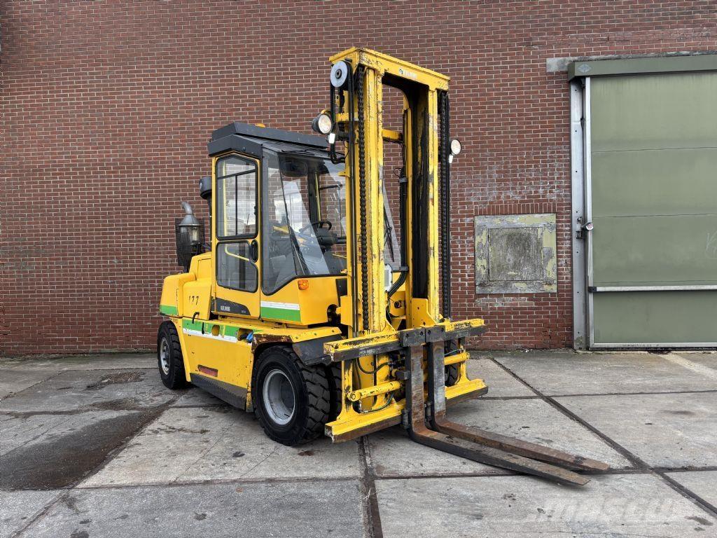 Kalmar DCF 80-6 Diesel Stapler