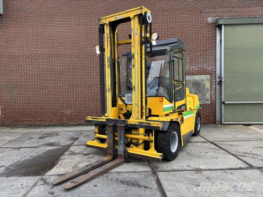 Kalmar DCF 80-6 Diesel Stapler