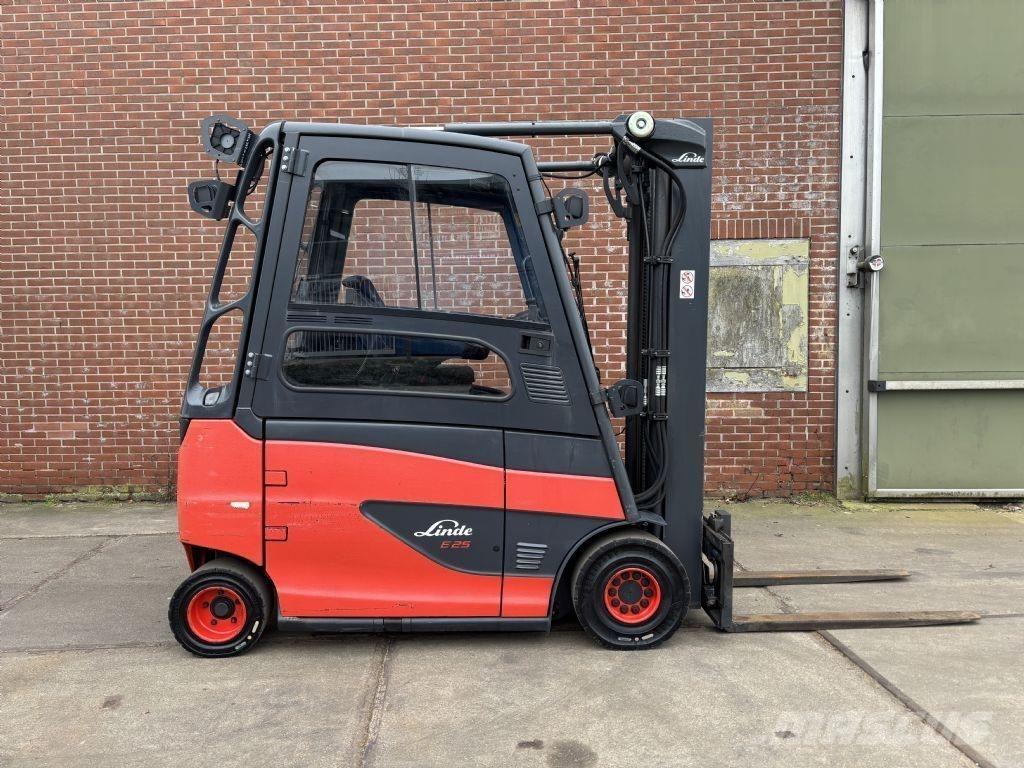 Linde E25HL-01/600 Elektro Stapler