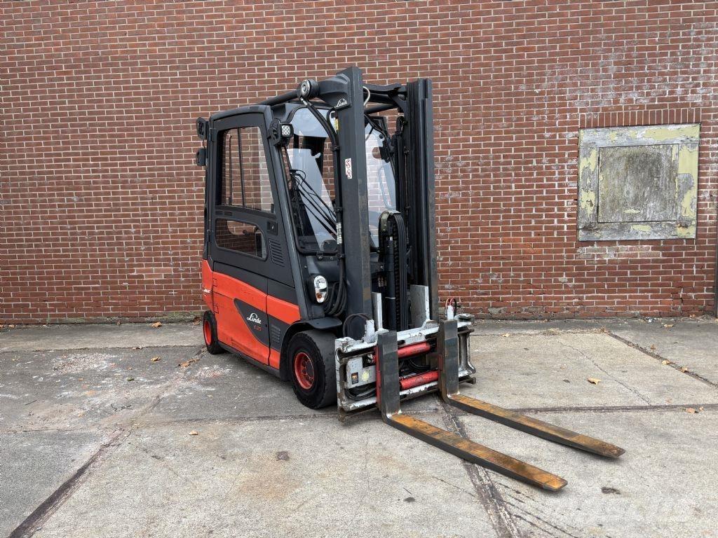 Linde E25L-01 Elektro Stapler