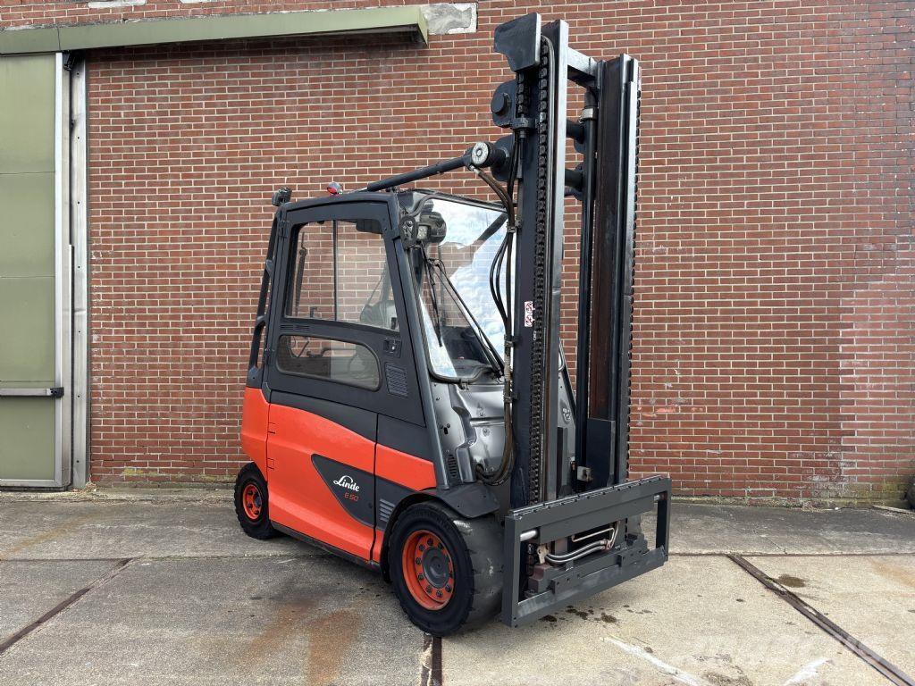 Linde E50HL-01/600 Elektro Stapler