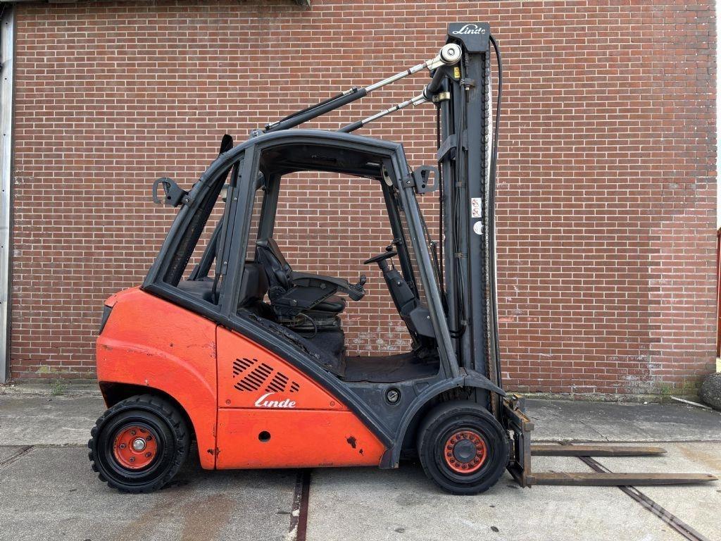 Linde H25D Diesel Stapler