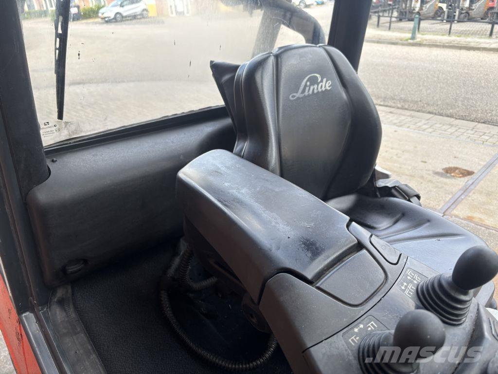 Linde H25D-02 Diesel Stapler