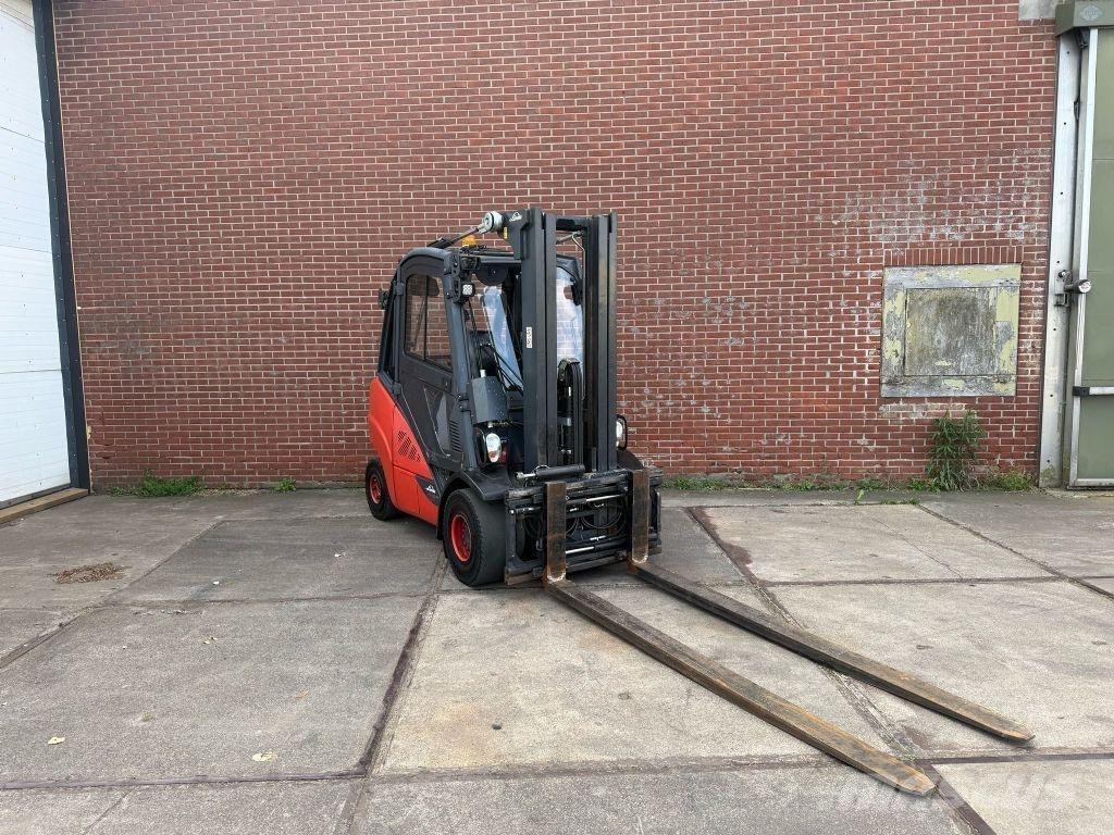Linde H35D-02 Diesel Stapler