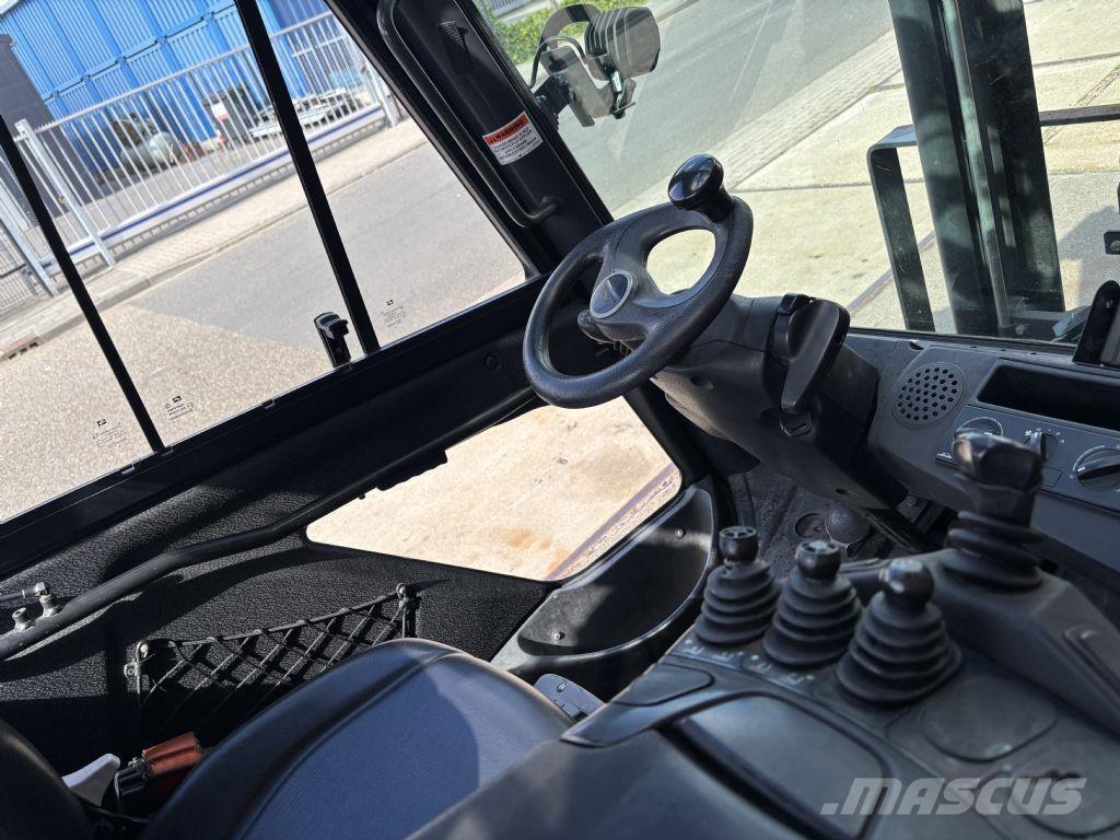 Linde H45T Gas Stapler