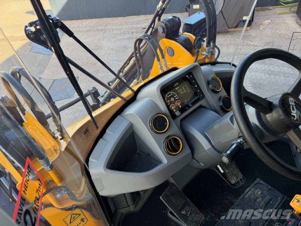 JCB 419S Traktoren