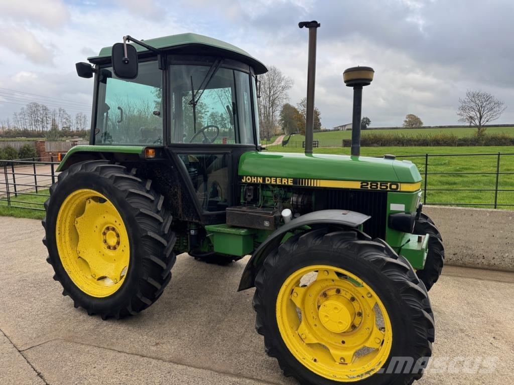 John Deere 2850 Traktoren