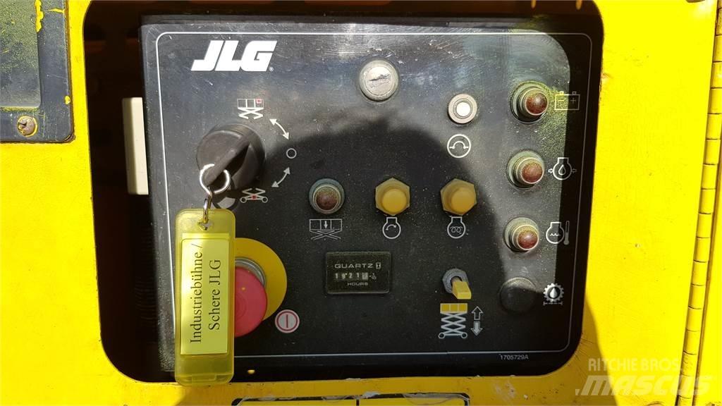 JLG 260 MRT-A Scheren-Arbeitsbühnen
