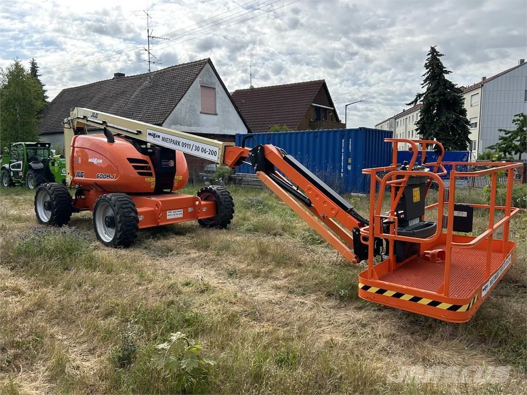 JLG 600AJ Gelenkteleskoparbeitsbühnen