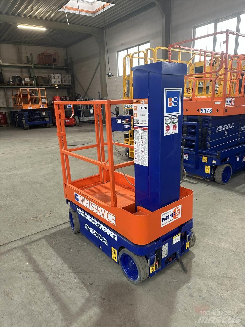 SkyJack SJ 16 Scheren-Arbeitsbühnen