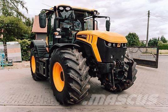 JCB FASTRAC 4220 Traktoren