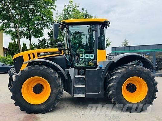 JCB FASTRAC 4220 Traktoren