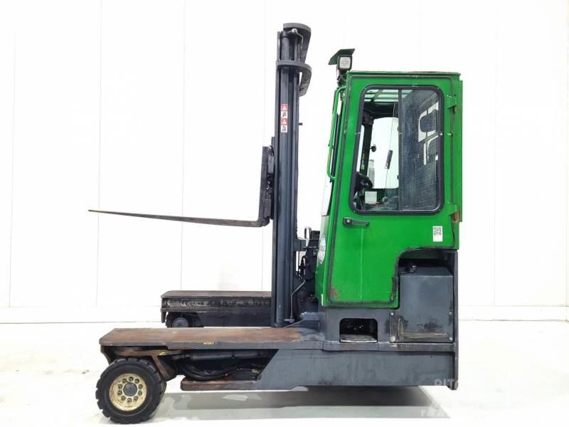 Combilift C4800 Seitenstapler