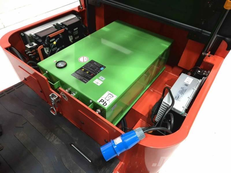 EP EFL201 Elektro Stapler
