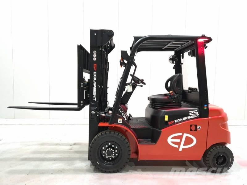 EP EFL253 205 HC Elektro Stapler
