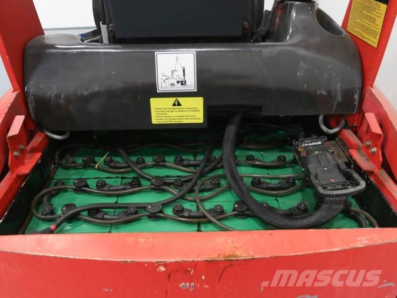 Flexi AC 1350 Schmalgangstapler