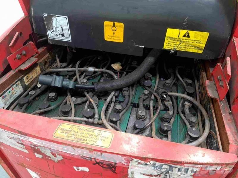 Flexi AC1000 Schmalgangstapler
