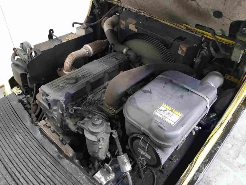 Hyster H2.0XT Diesel Stapler