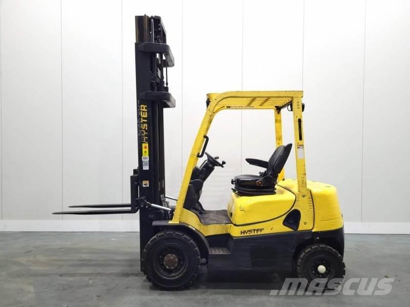 Hyster H2.0XT Diesel Stapler