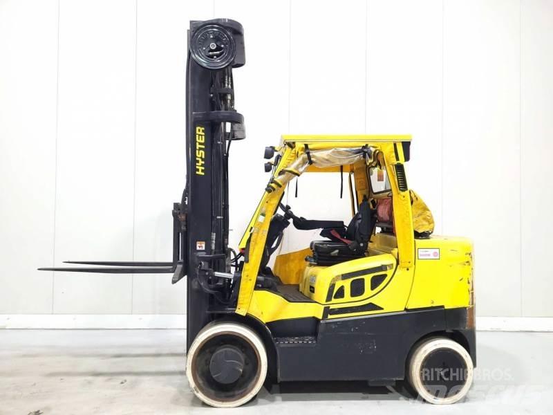 Hyster S7.00FT Gas Stapler