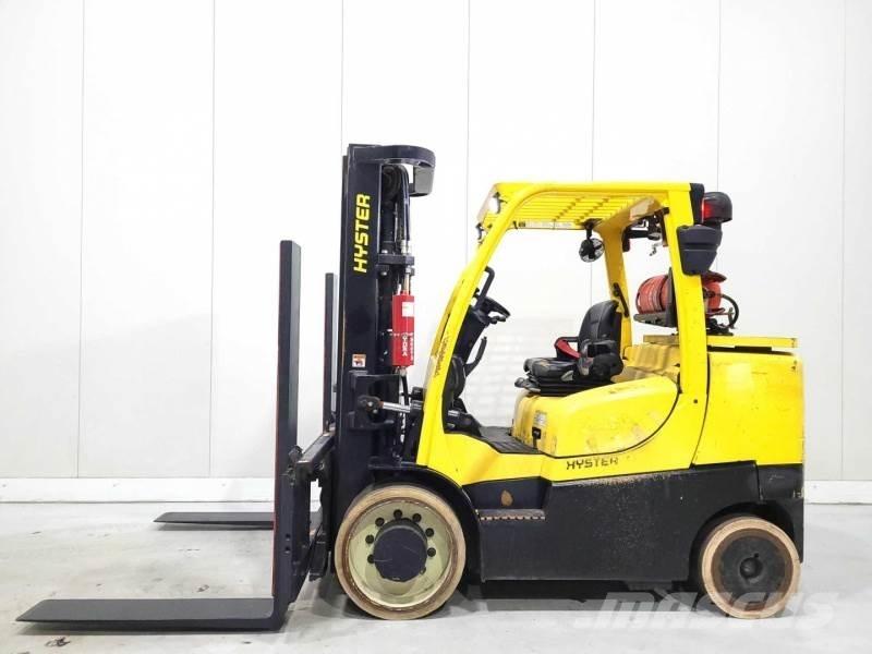 Hyster S7.00FT Gas Stapler