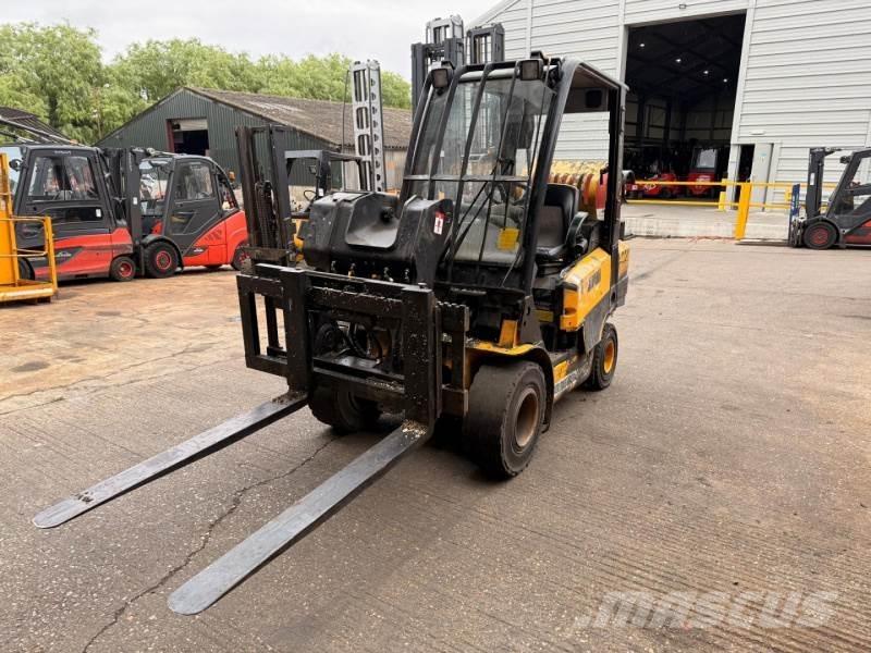 JCB TLT30G Teleskoplader