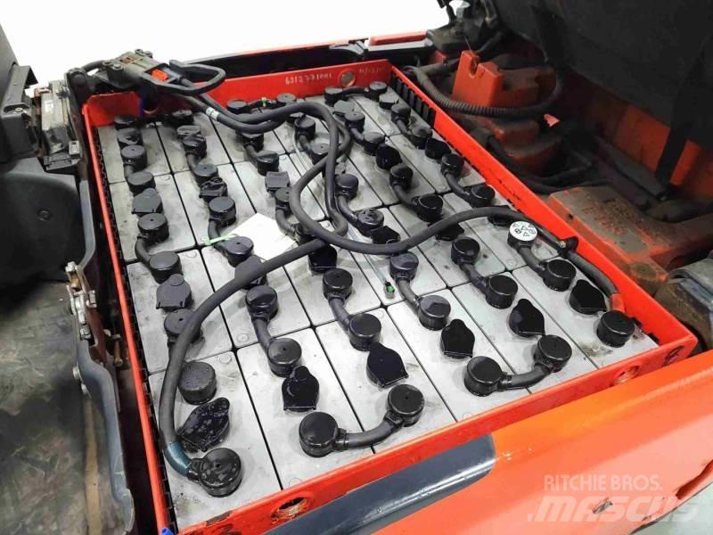 Linde E16P-02 386 Elektro Stapler