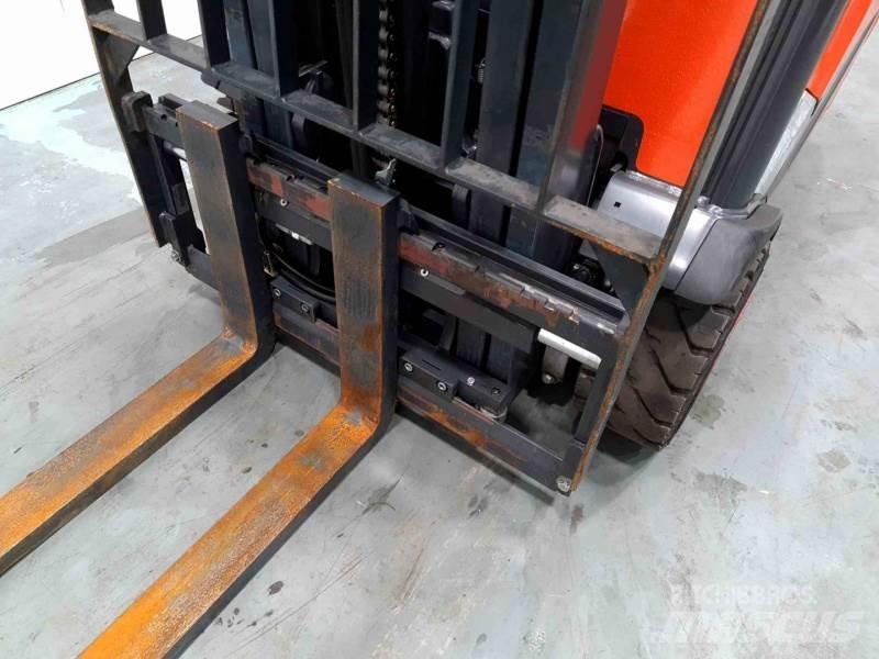 Linde E20PH-02 386 Elektro Stapler
