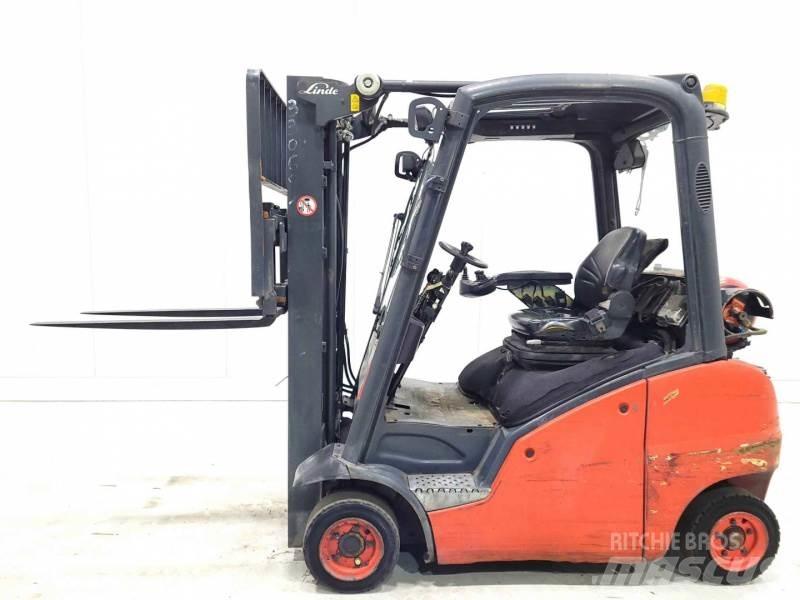Linde H16T-01 Gas Stapler