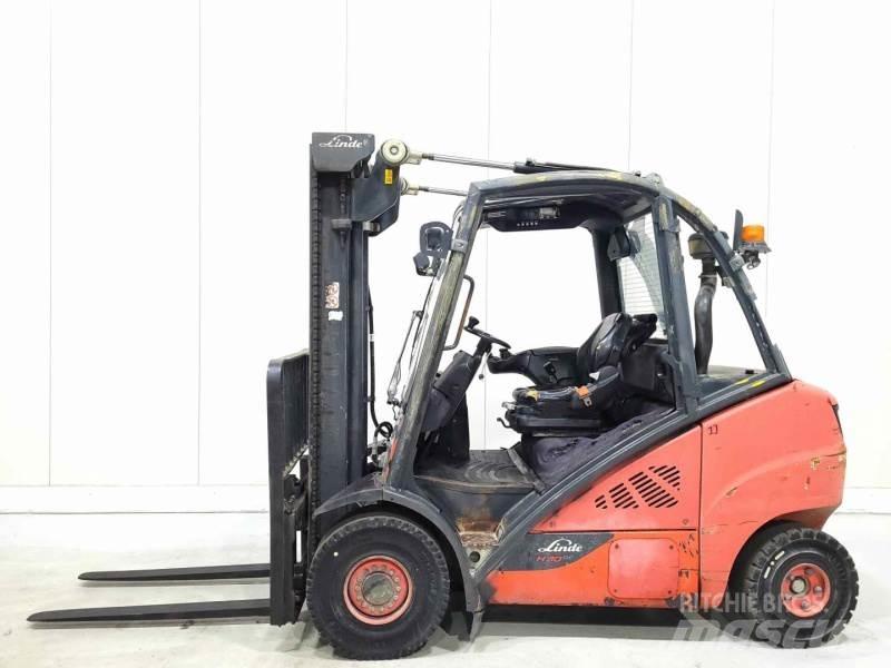 Linde H30D-02 Diesel Stapler