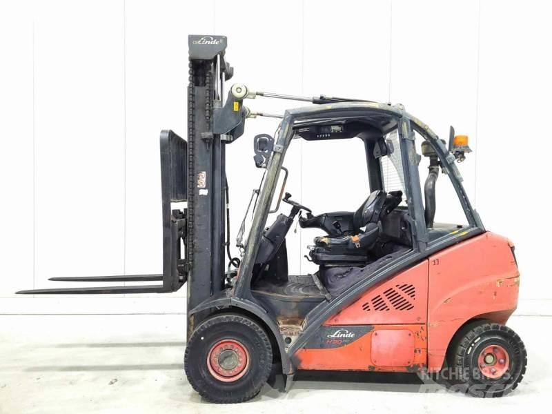 Linde H30D-02 Diesel Stapler