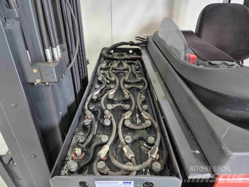 Linde R14-01 Schubmaststapler