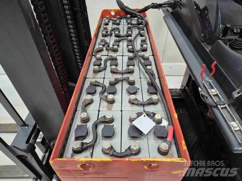 Linde R16S-12 Schubmaststapler