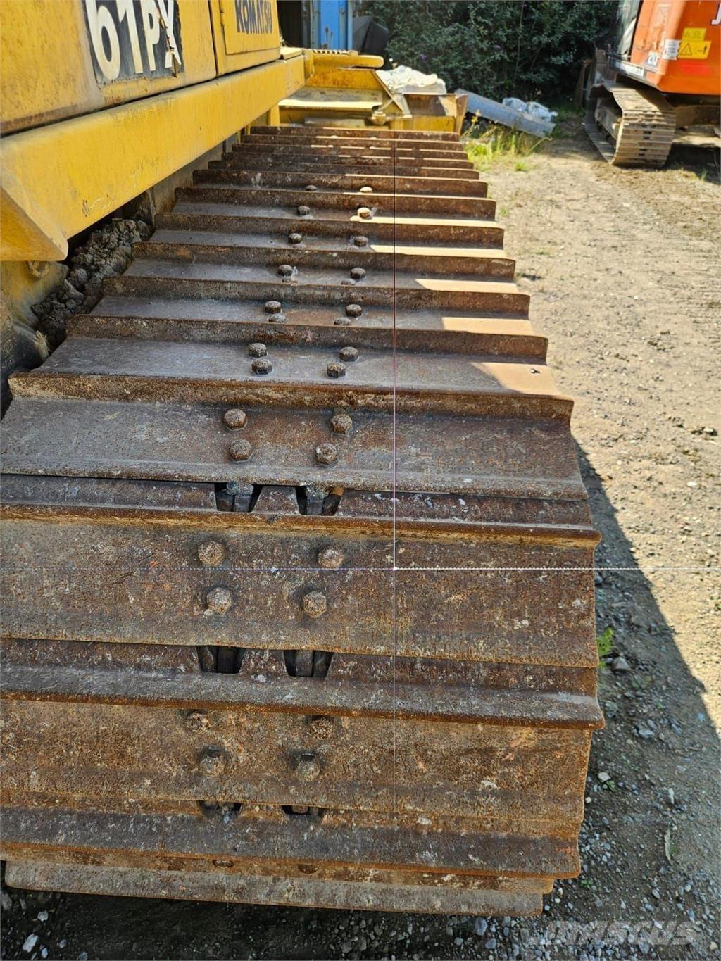 Komatsu D61PX-15 Bulldozer