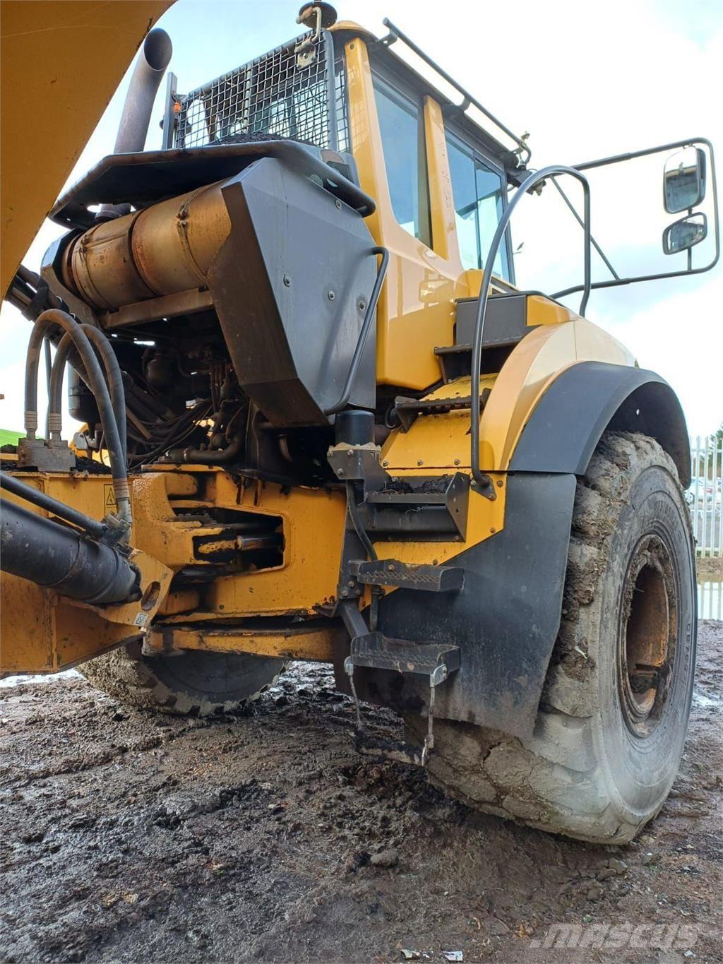 Volvo A40F Dumper - Knickgelenk