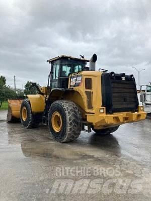 CAT 966M Radlader